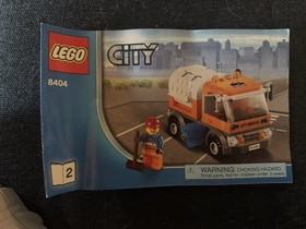 LEGO 3182 CITY Airport Vintage Airplane Pilot Classic Set