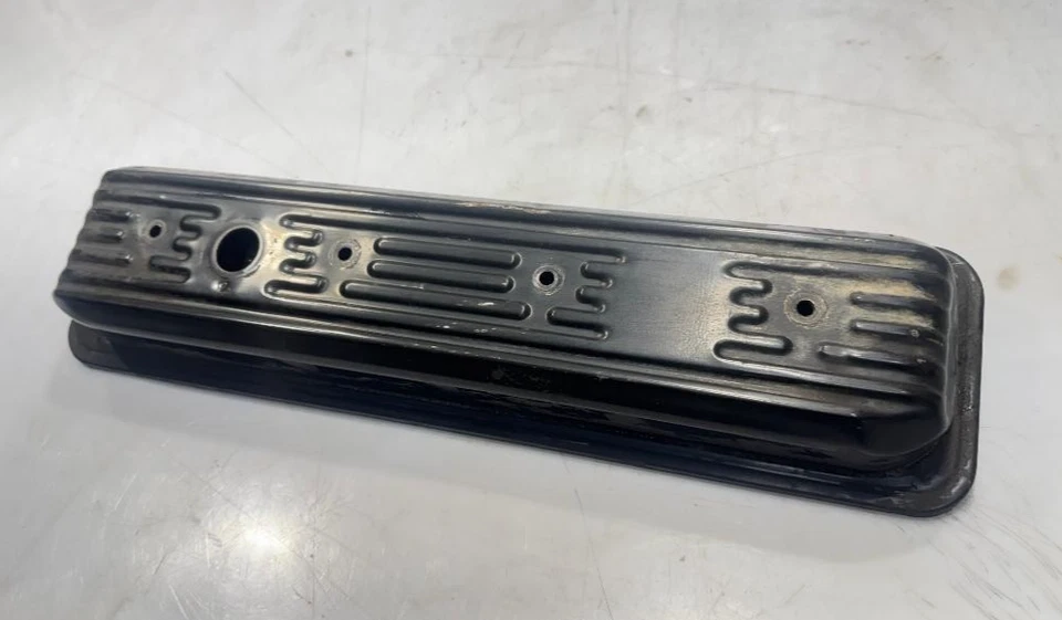 Chevy Silverado 1995-1998 5,7 ltr cubierta de válvula derecha original fabricante original pieza usada Foto 3 de 4