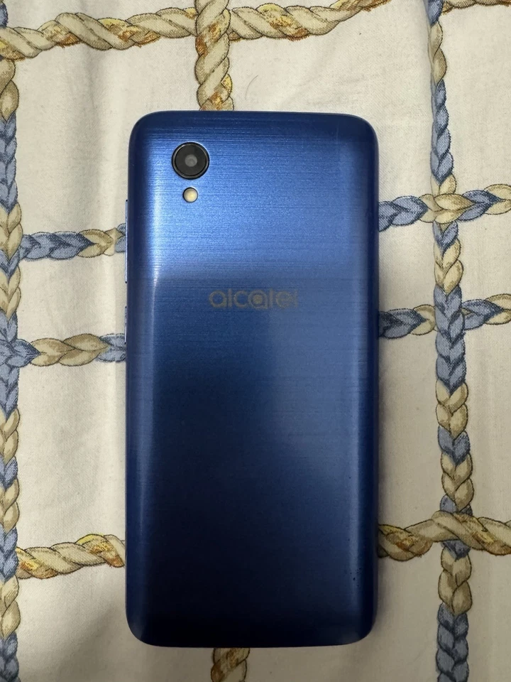 Alcatel 1 5033x Blu 8GB 1GB RAM Touchscreen Android Smartphone - Immagine 2 di 3