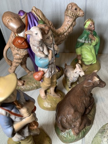 Vtg. Christmas Atlantic Mold 18 Piece Nativity Ceramic Hand Painted Holy Family - Picture 11 of 19