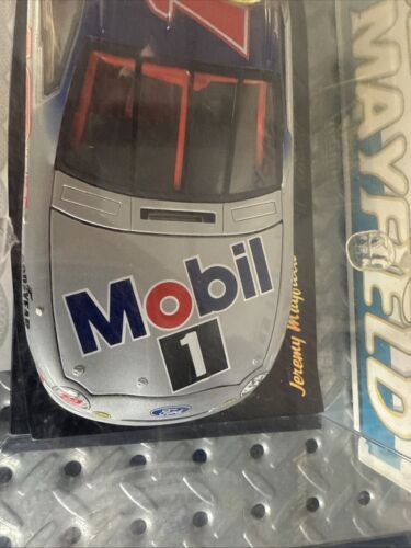 1999 Revell NASCAR #12 Jeremy Mayfield Mobil 1 125th Kentucky Derby Taurus 1:24 - Picture 16 of 16