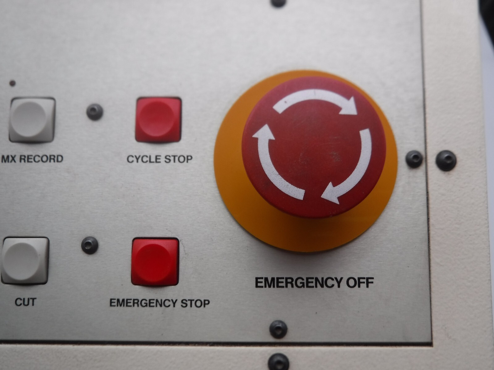 Schleuniger CS9000 100-120V / 220-240V