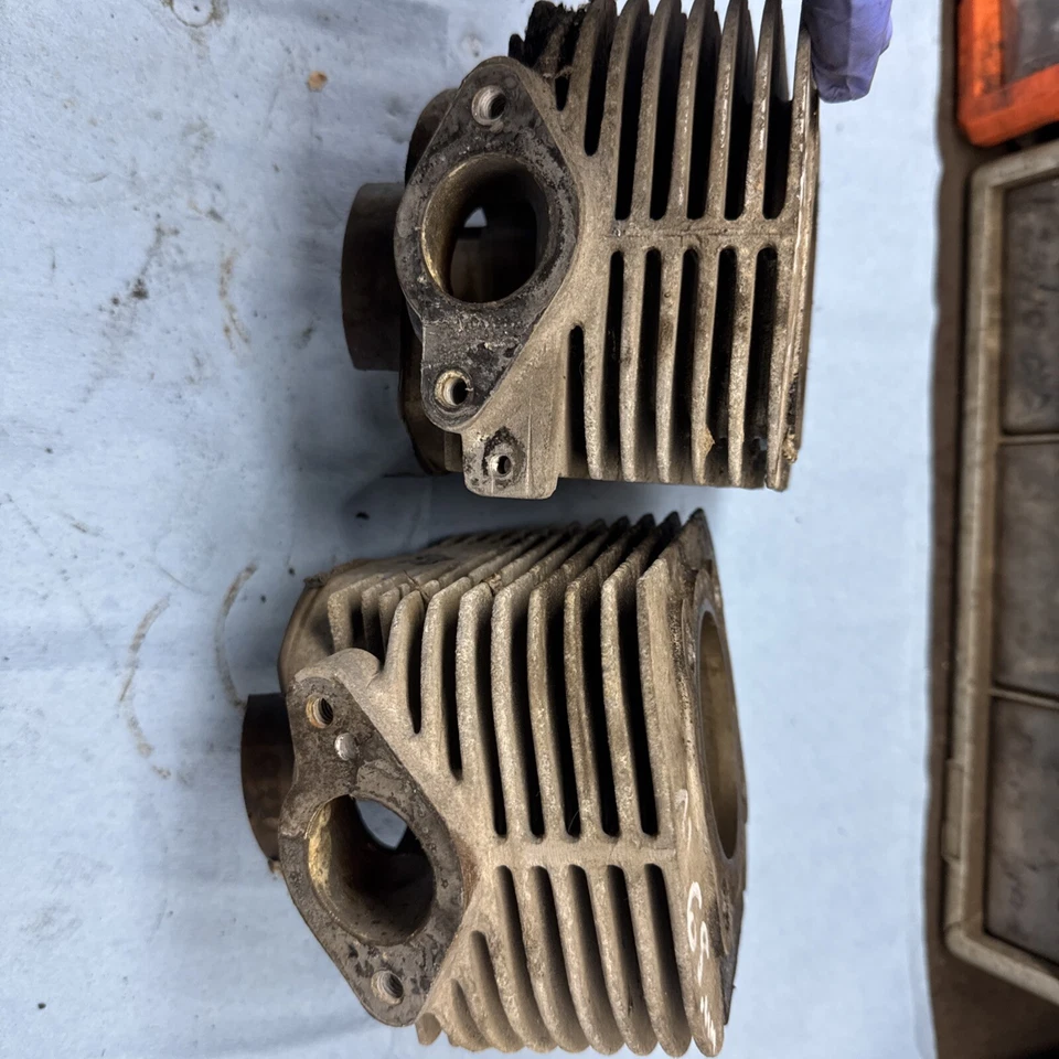 Snojet Sno-Jet SST 440 433 1973 de colección moto de nieve motor cilindros jarras Foto 2 de 4