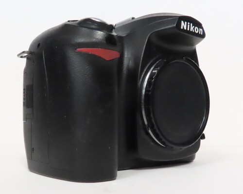 Nikon D50 Body 6.1MP Black DSLR Camera for REPAIR /PARTS - Picture 2 of 12