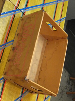 Antique Mug Root Beer/Schweppes Cola Heavy cardboard reinforced  Crate