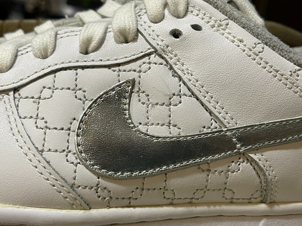Nike Dunk Low Size 8.5 Women's White Silver Travis Scott