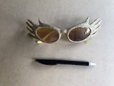 Dame Edna Everage Gold Speckled Glitter Costume Party Glasses (Barry Humphries)