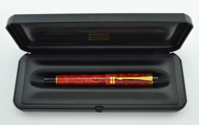 Parker Duofold Centennial Fountain Pen Jasper Red & Gold Med Pt In  New Box