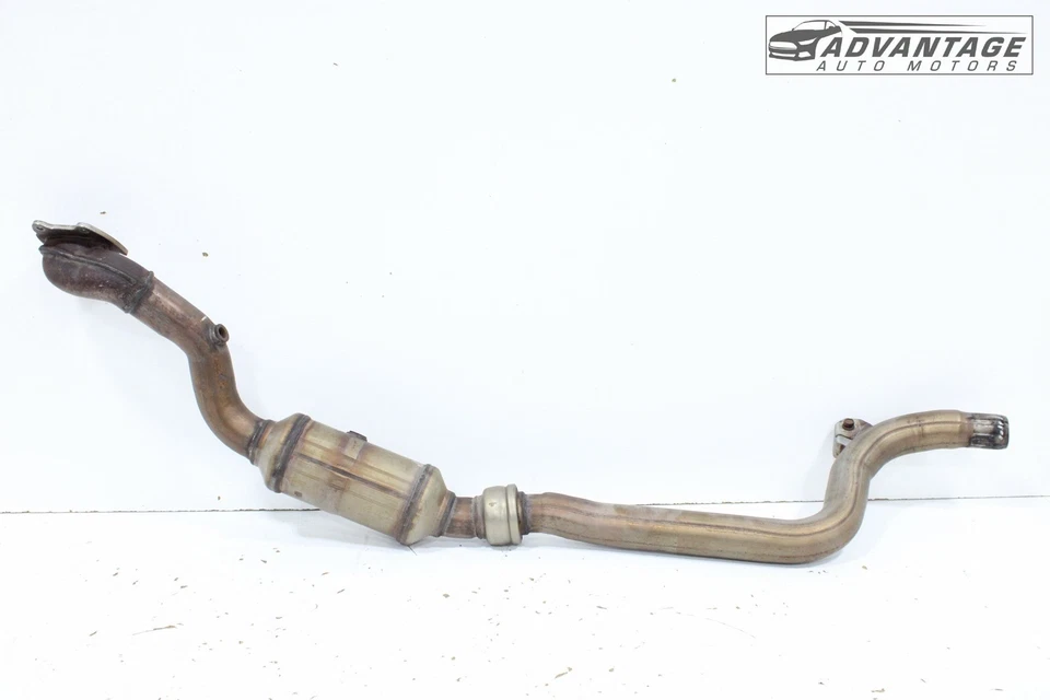 Tubo de escape del motor delantero izquierdo Chrysler 300 2016-2021 3,6 L tracción trasera OEM Foto 2 de 4