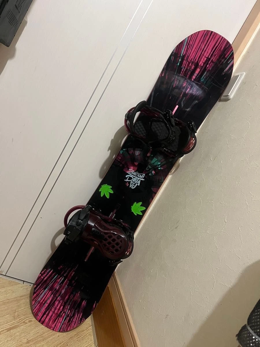 BURTON DEJAVU 141 × BURTON Escapade M