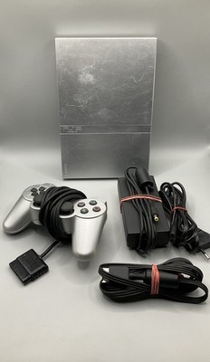 Sony PlayStation 2 Slim / PS2 / Silber