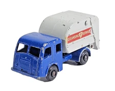 Vintage Matchbox Lesney No 15 Tippax Refuse Collector Cleansing Service Unboxed.