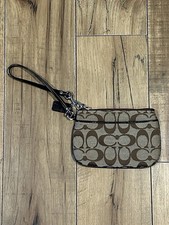Vtg Coach Signature Jacquard Khaki Brown Wallet Wristlet