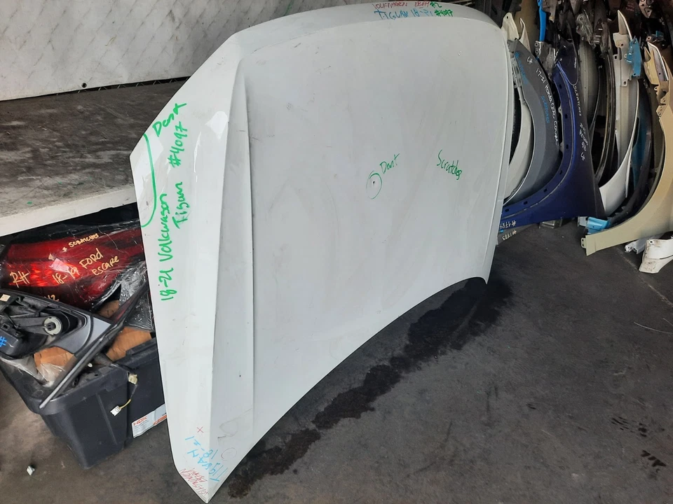 2018-2024 VOLKSWAGEN TIGUAN HOOD BONNET SHELL COVER OEM USED Foto 3 de 4