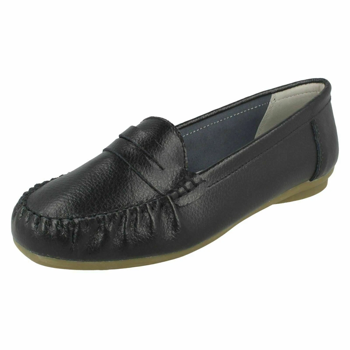 Down to hot sale earth shoe brand