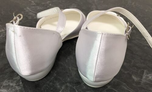 Schuhe Hochzeit Brautschuhe Pumps - weiß, flach, Gr. 37 Riemchen *ungetragen* - Bild 4 von 8