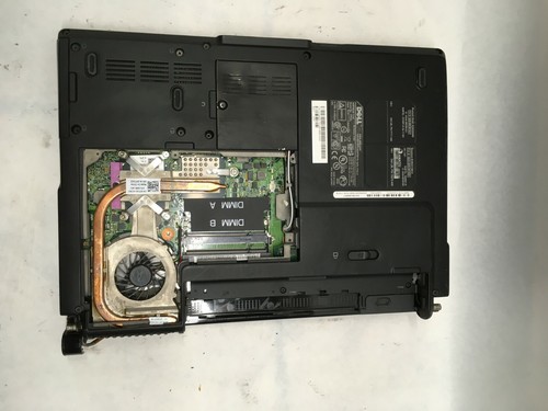 Dell Inspiron 1318 Laptop For Parts/Repair Broken LCD Screen/Hinges NO HDD JR - Picture 6 of 11