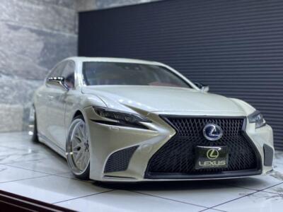 1/18AUTOart LEXUSオートアート LS500h カスタム仕様