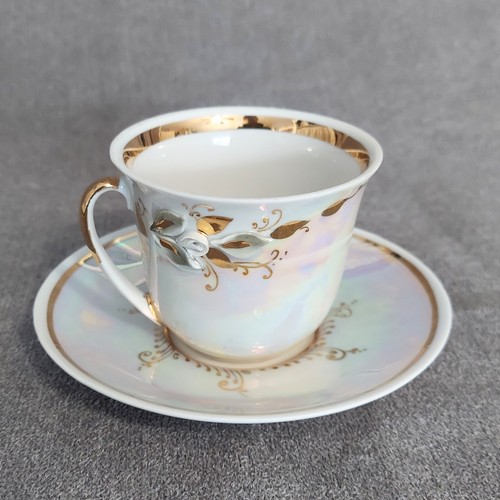 Vtg Fenix Calla Lily 3D Demitasse Teacup And Saucer Gold Edged Irredescent