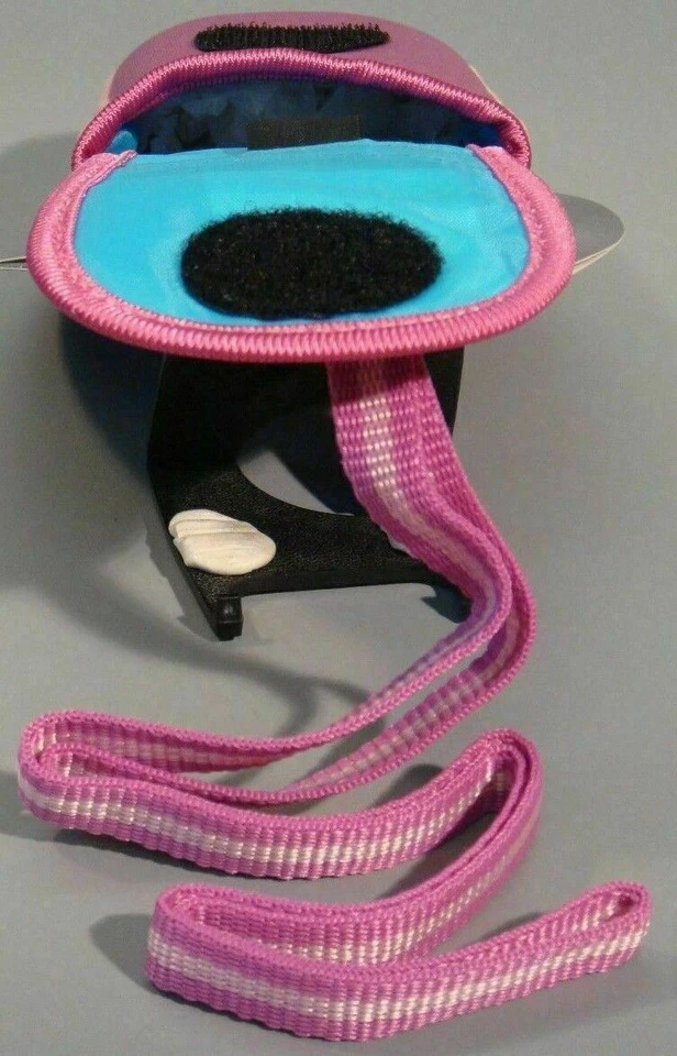 PINK Padded Compact Camera Case Pouch Lanyard Belt Hook and Loop 10 x 6.5 x 3cm - Image 4 of 4