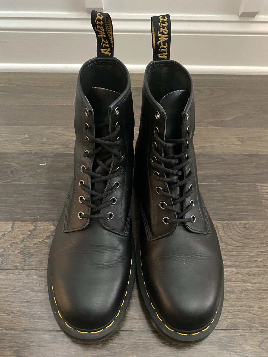 dr martens boots size 11