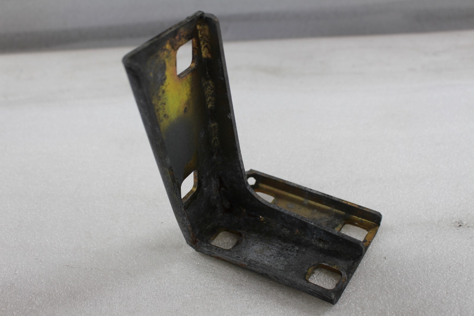 Ferrari 456, LH, Left, Rear Bumper Bracket, Used, P/N 65444300