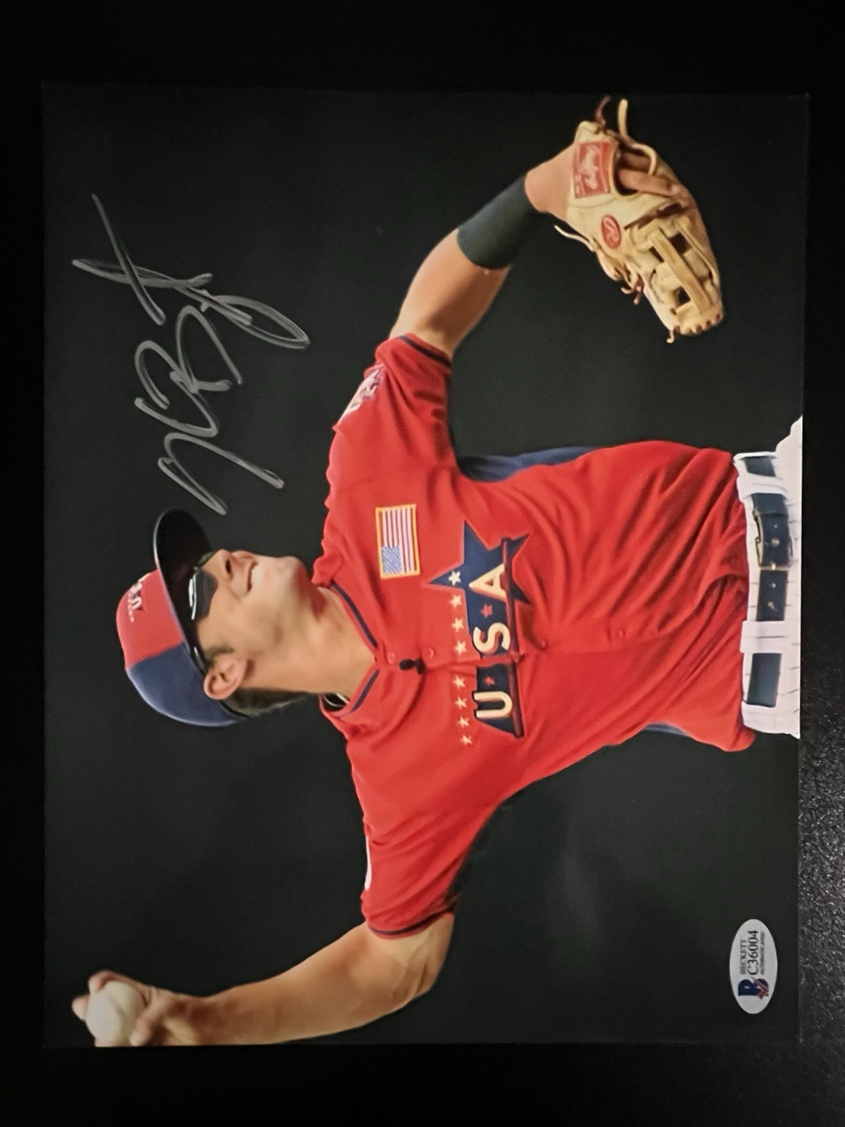 Kris Bryant Autographed 8x10 Team USA Photo Beckett Authenticated