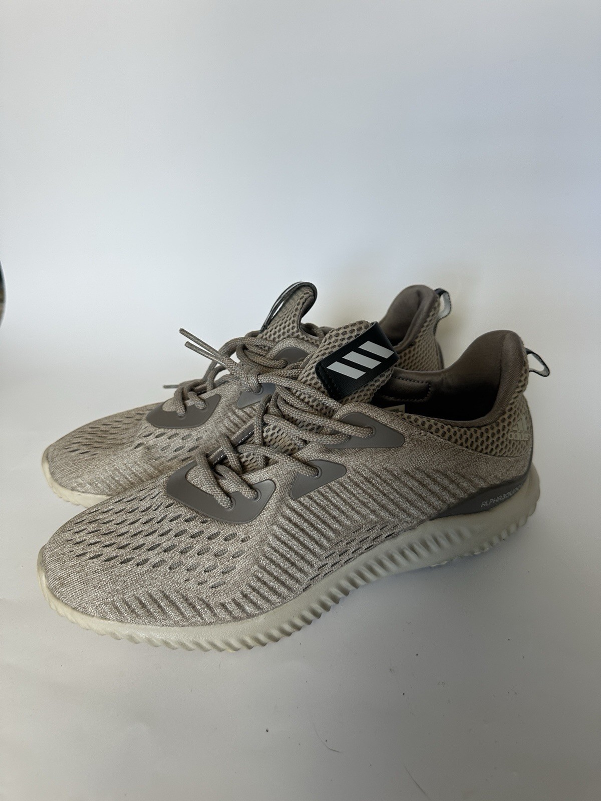 Adidas Alphabounce Beyond (model code BW0325) Siz… - image 1