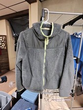 Gray Jacket zip up med