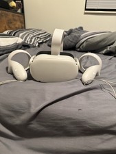 Meta Quest 2 VR Headset