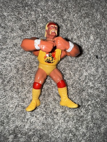 WWF Hasbro Action Figure Hulk Hogan Series 2  1991...