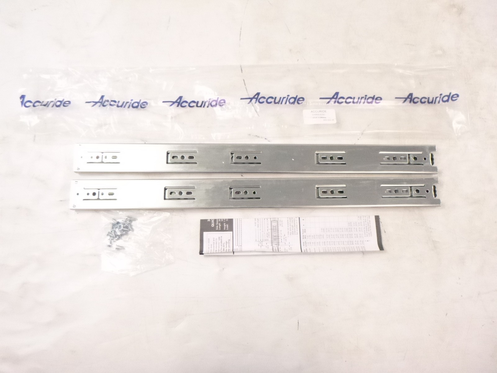 Pair of Accuride Full Extension Drawer Slide 22" Travel Leng