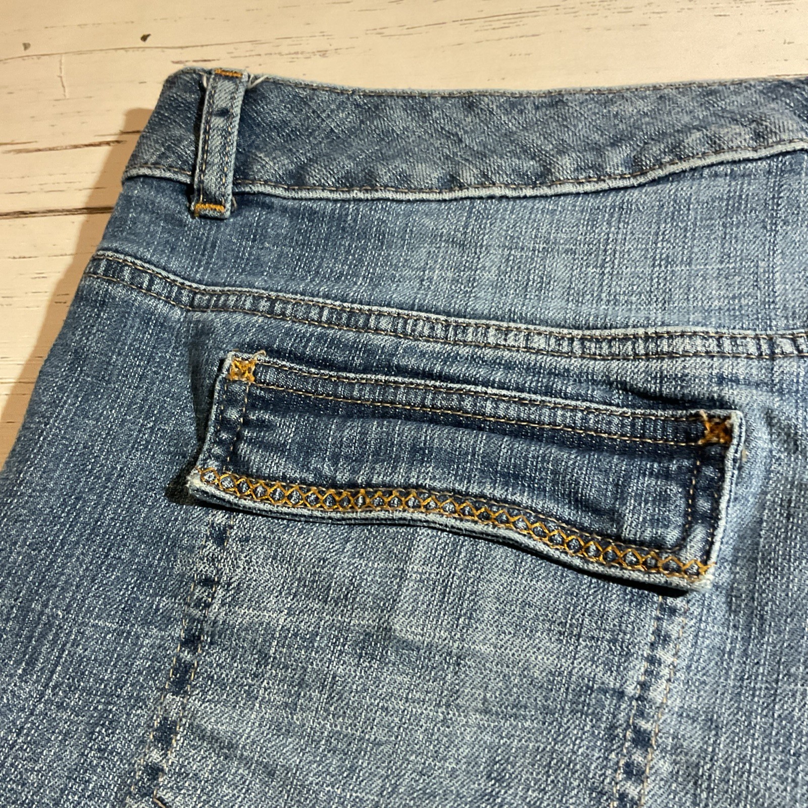 Vintage Tommy Hilfiger Denim Shorts Size 14 Light Wash Mid Rise Grunge Y2K 90s thumbnail 7