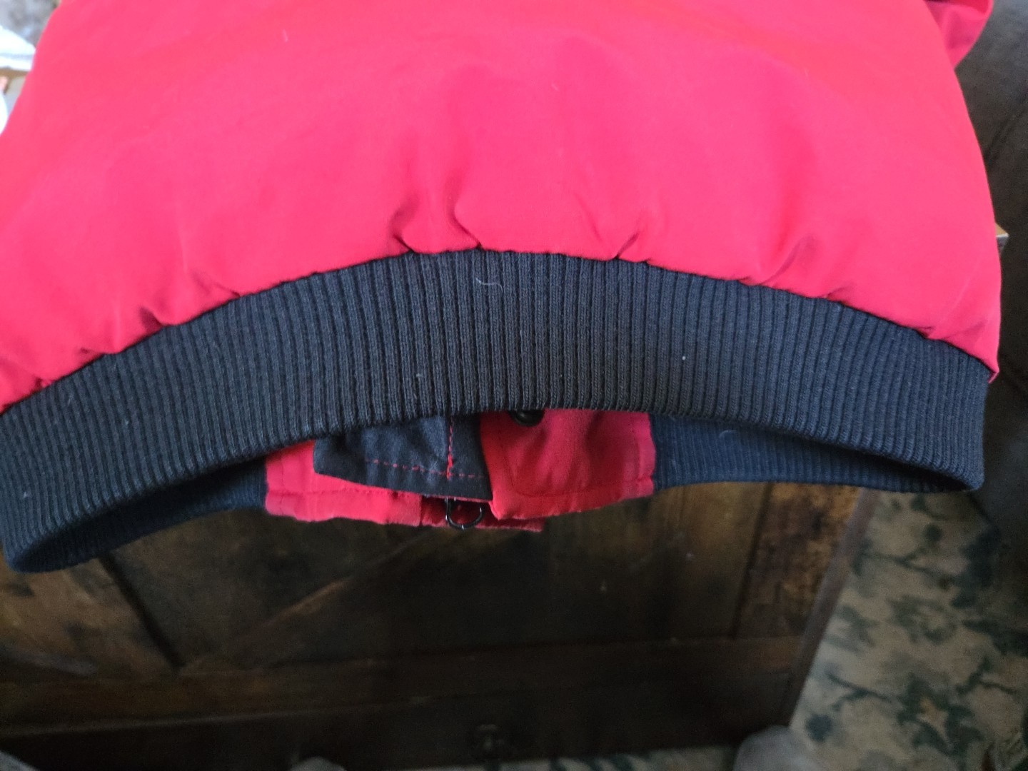 PRE-OWNED CANADA GOOSE YOUTH LARGE (14-16) RUNDLE BOMBER JACKET RED # 7995Y $695 thumbnail 19