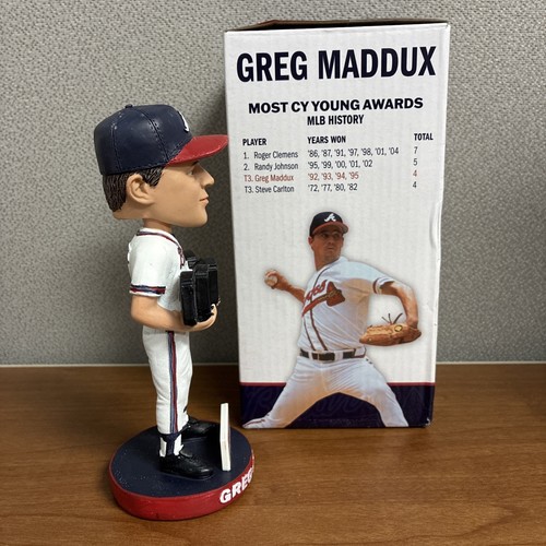 ⚾️ MLB ATLANTA BRAVES SGA 26/04/22 GREG MADDUX CY YOUNG AWARDS BOBBLEHEAD - NUOVO CON SCATOLA - Foto 4 di 9