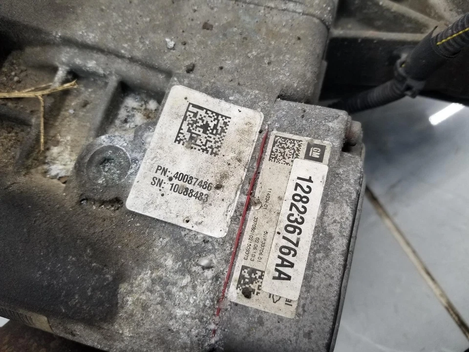 SAAB 9-3 2011 AWD portador trasero (sin deslizamiento limitado) 12823676aa #10956 Foto 4 de 4