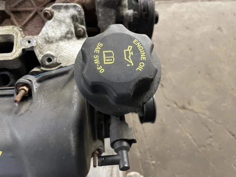 Jeep Liberty 2004 motor de gasolina V6 de 3,7 L 111529 millas Foto 4 de 4