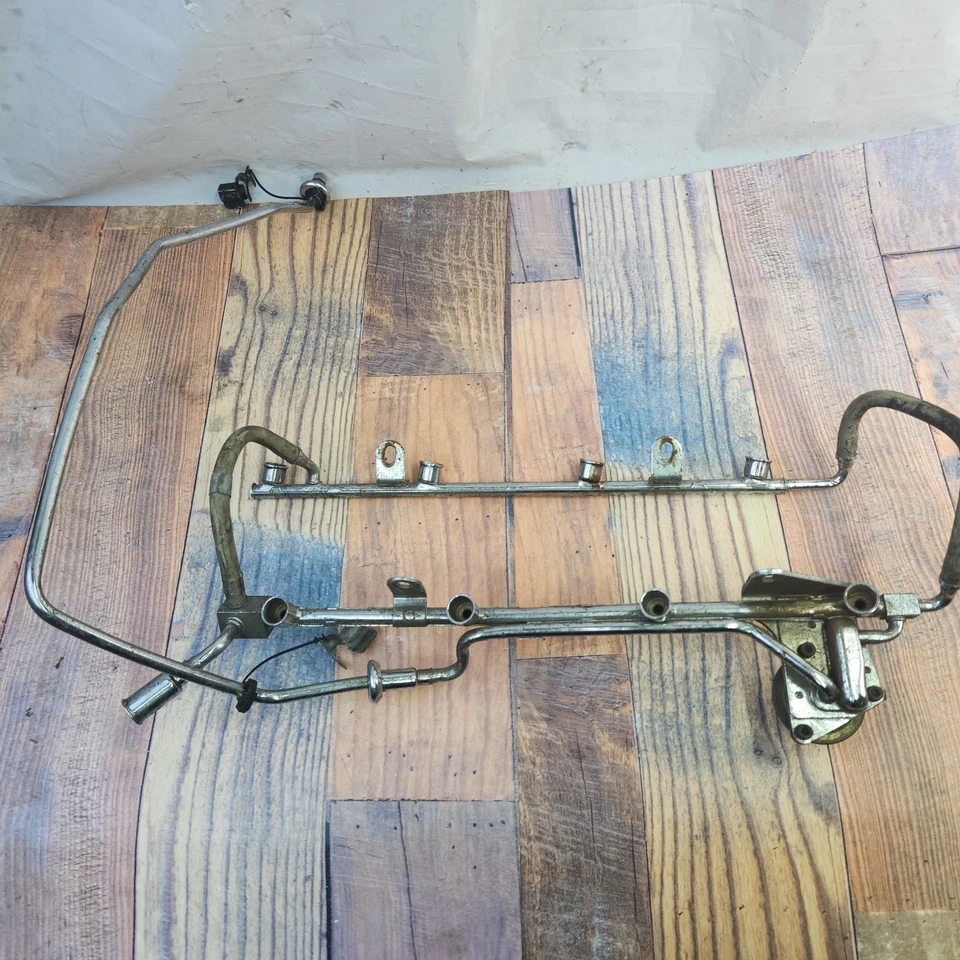 Ford Mustang GT LX 1987-1993 5,0 L V8 riel de combustible y extensión manguera de línea de gasolina OEM Foto 3 de 4