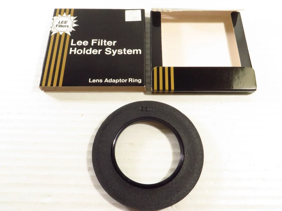 LEE Filters Adapter/Connecting Ring 62mm Thread for Hood & Filters Holder w/ Box - Image 4 of 4