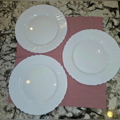 Set of 3 Vintage Arcopal France Luminarc Trianon Ruffled Dinner Plates