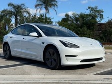 2022 Tesla Model 3 Standard Sedan 4D