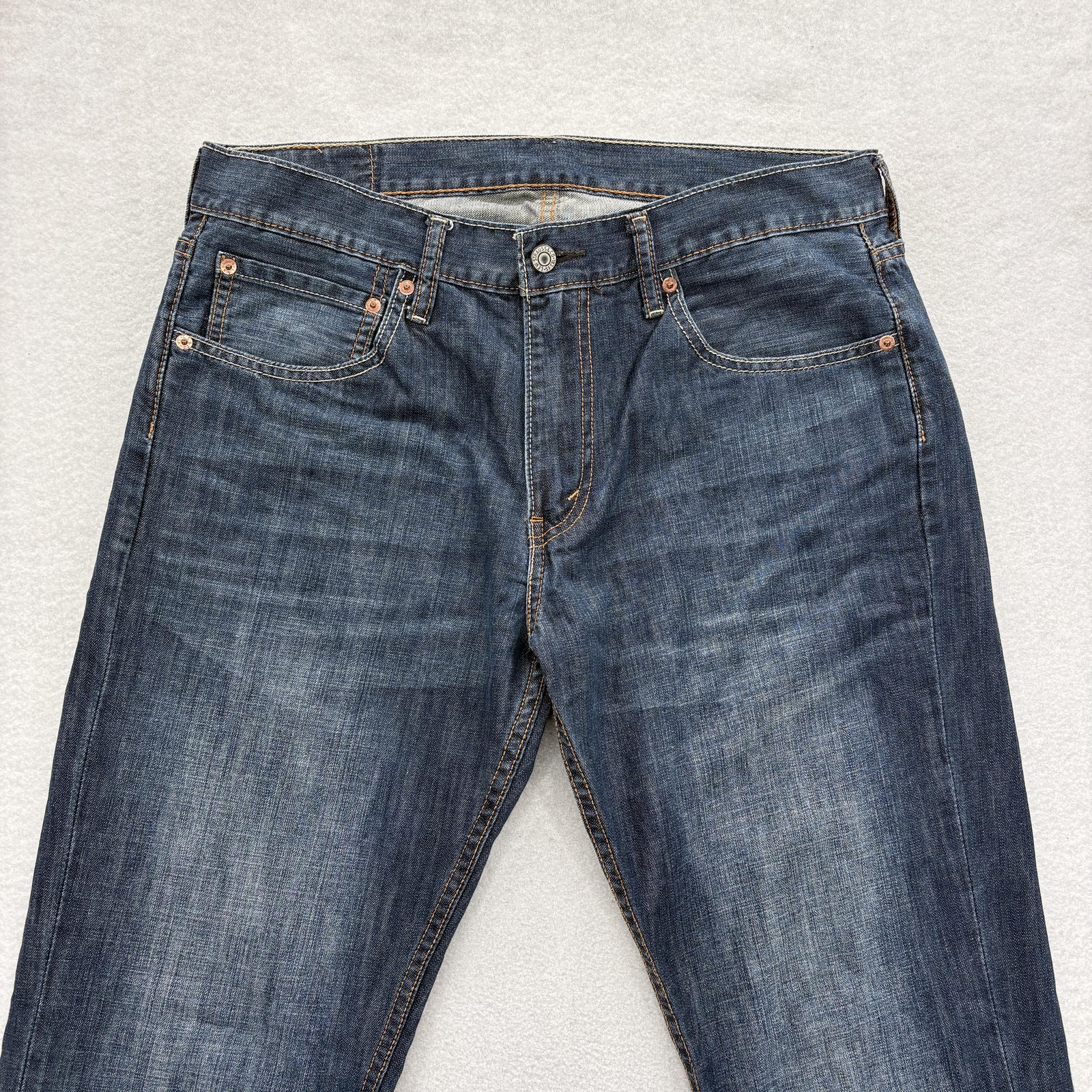 Levis 527 Jeans Mens 34x34 Blue Medium Wash Slim Bootcut Denim 5-Pocket Cowboy thumbnail 2