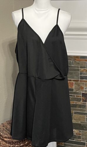 Boohoo womens black romper jumpsuit Sz 22 cross front - Sleeveless NWT NEW