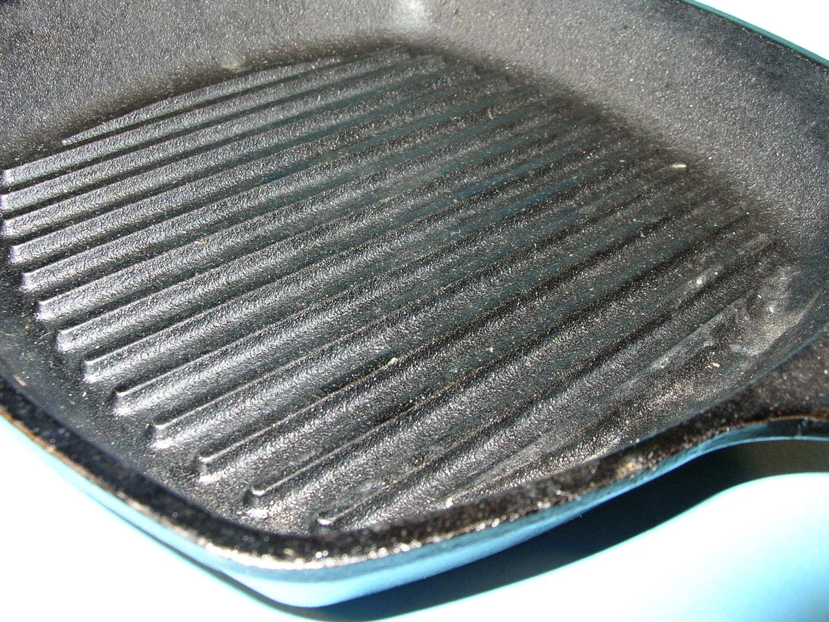 Lodge L8SGP3 Pre-Seasoned Cast-Iron Square Grill Pan 10.5-Inch Skillet  749628670454