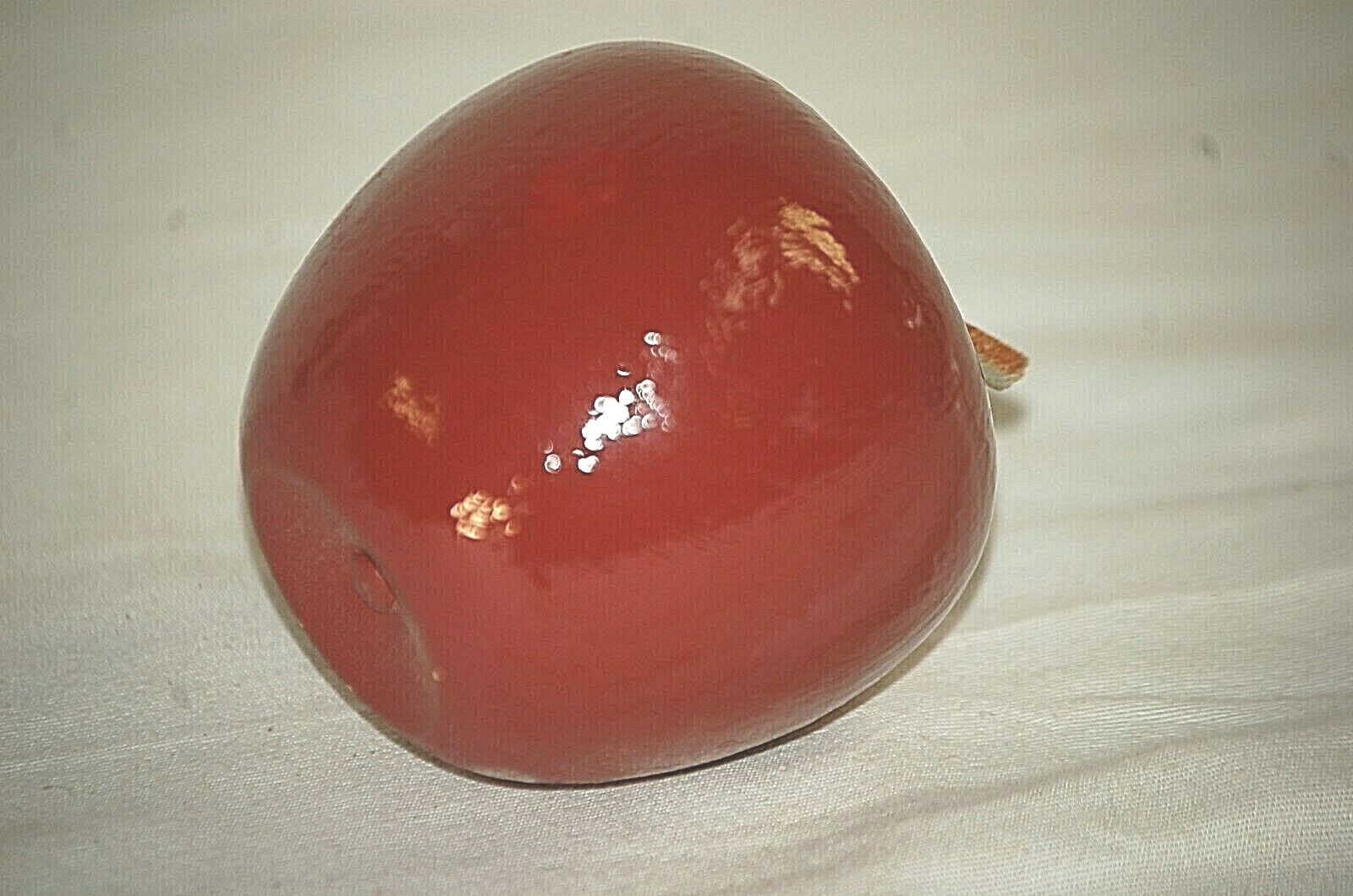 Shiny Wooden Red Apple Faux Leather Stem Basket Tableware Home Kitchen Accessory