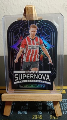 2024-25 Panini Obsidian Soccer Luuk de Jong Supernova Electric Etch Purple /49