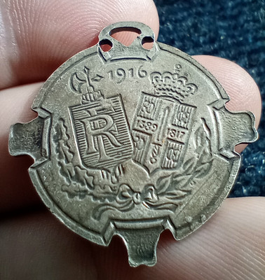 Antique token medal Glory Aux Serbs 1916 By Bargas