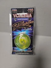 Yomega Raider Roller Bearing Yo Yo made in USA, YELLOW