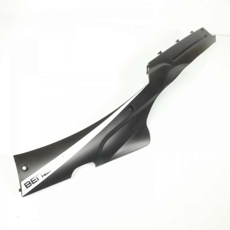 Sabot bas de caisse gauche Taotao 50 Beat Box Evo 2 carénage inférieur de rechange