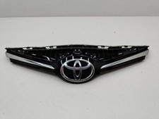 Calandre Toyota AVENSIS